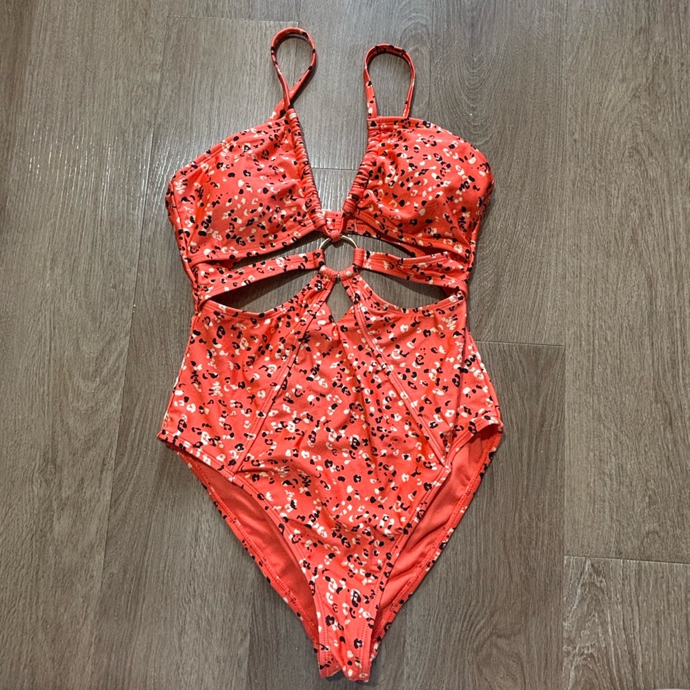 NWOT Coral Orange Animal Print One Piece Swimsuit, Size Medium